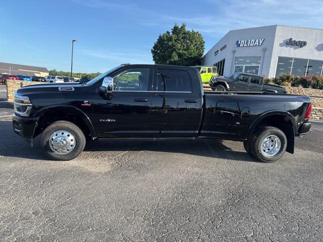2025 RAM Ram 3500 RAM 3500 LIMITED LONGHORN CREW CAB 4X4 8 BOX