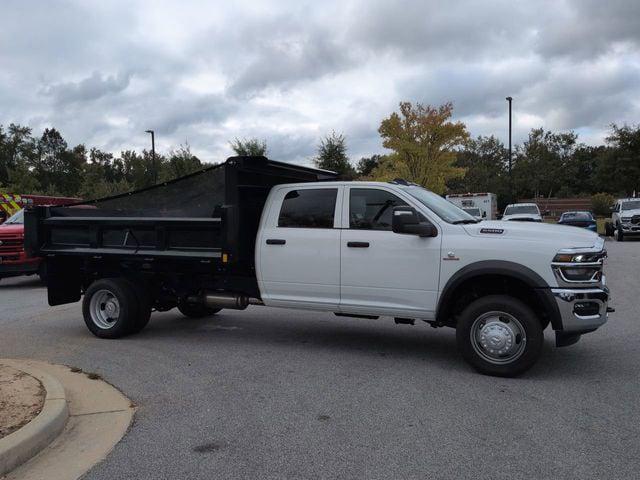 2025 RAM Ram 5500 Chassis Cab RAM 5500 TRADESMAN CHASSIS CREW CAB 4X4 84 CA 2025 RAM Ram 5500 Chassis Cab RAM 5500 TRADESMAN CHASSIS CREW CAB 4X4 84 CA
