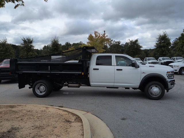 2025 RAM Ram 5500 Chassis Cab RAM 5500 TRADESMAN CHASSIS CREW CAB 4X4 84 CA 2025 RAM Ram 5500 Chassis Cab RAM 5500 TRADESMAN CHASSIS CREW CAB 4X4 84 CA