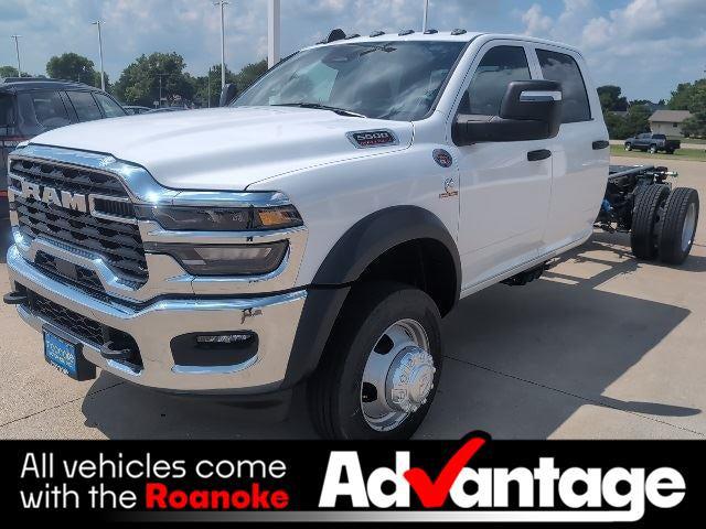 2025 RAM Ram 5500 Chassis Cab RAM 5500 TRADESMAN CHASSIS CREW CAB 4X4 84 CA 2025 RAM Ram 5500 Chassis Cab RAM 5500 TRADESMAN CHASSIS CREW CAB 4X4 84 CA
