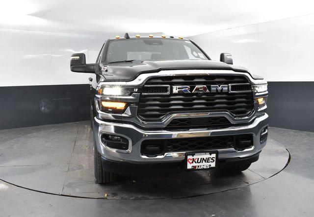 2025 RAM Ram 2500 RAM 2500 BIG HORN CREW CAB 4X4 64 BOX 2025 RAM Ram 2500 RAM 2500 BIG HORN CREW CAB 4X4 64 BOX