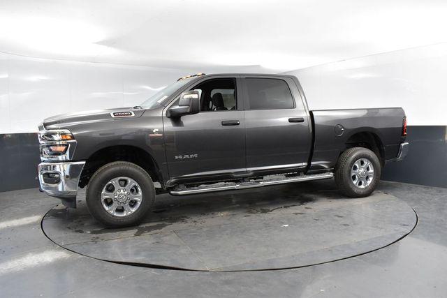 2025 RAM 2500 RAM 2500 BIG HORN CREW CAB 4X4 64 BOX