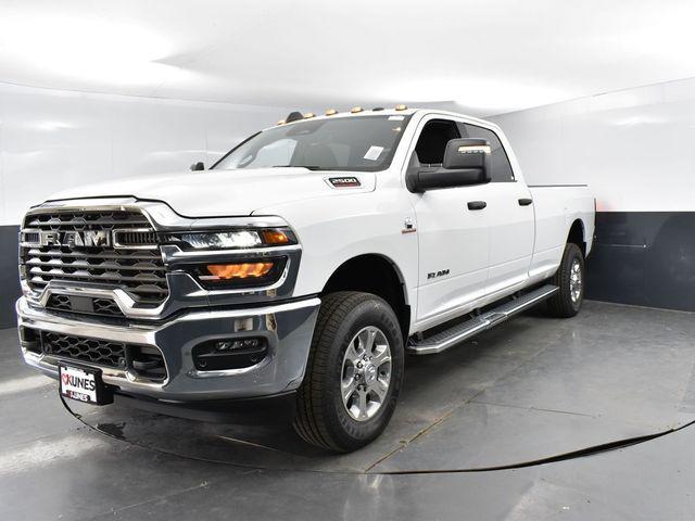 2025 RAM Ram 2500 RAM 2500 BIG HORN CREW CAB 4X4 8 BOX