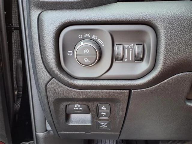 2026 Ram 1500 Rebel Crew Cab 4x4 5'7" Box