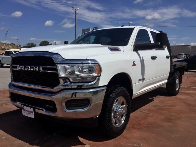2022 RAM 3500 Tradesman Crew Cab 4x4 64 Box