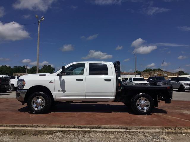 2022 RAM 3500 Tradesman Crew Cab 4x4 64 Box