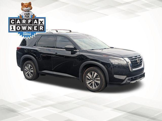 2022 Nissan Pathfinder SL 4WD