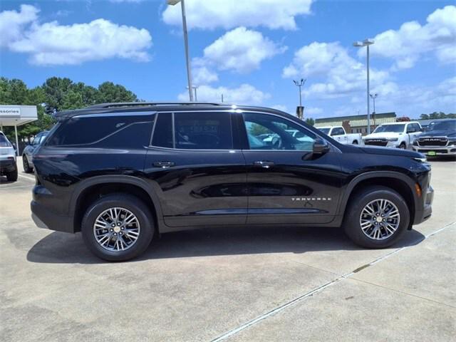 2025 Chevrolet Traverse FWD LT