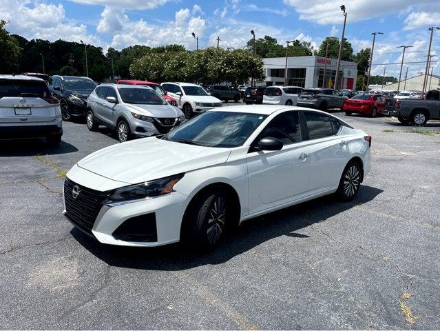 2024 Nissan Altima SV FWD