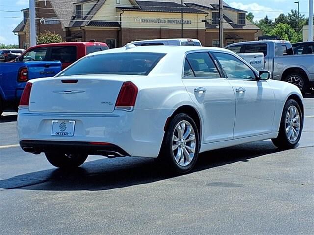 2016 Chrysler 300C AWD