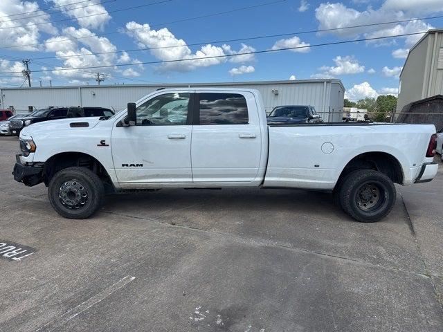 2022 RAM 3500 Big Horn Crew Cab 4x4 8 Box