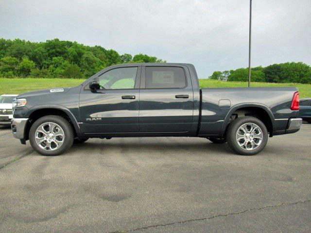 2025 RAM Ram 1500 RAM 1500 BIG HORN CREW CAB 4X4 64 BOX