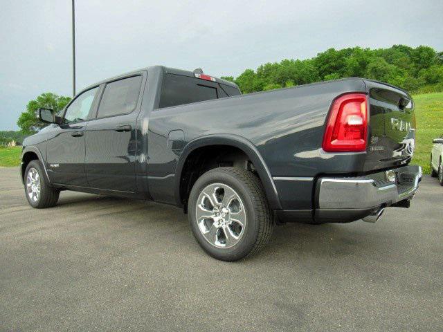2025 RAM Ram 1500 RAM 1500 BIG HORN CREW CAB 4X4 64 BOX