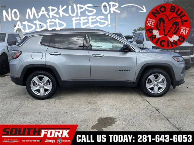 2022 Jeep Compass Latitude FWD