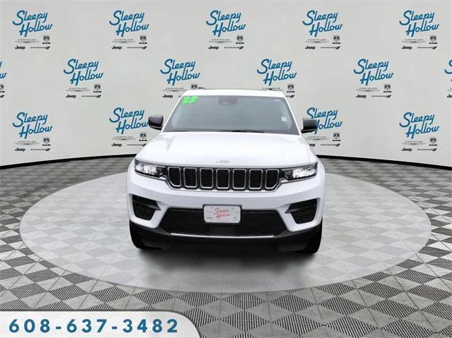 2023 Jeep Grand Cherokee Laredo 4x4
