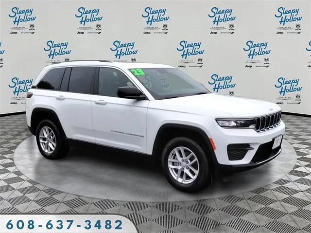2023 Jeep Grand Cherokee Laredo 4x4
