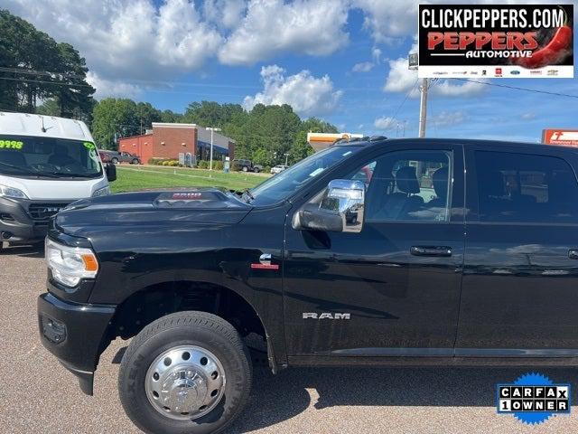 2024 RAM 3500 Laramie Crew Cab 4x4 8 Box