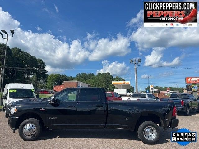 2024 RAM 3500 Laramie Crew Cab 4x4 8 Box