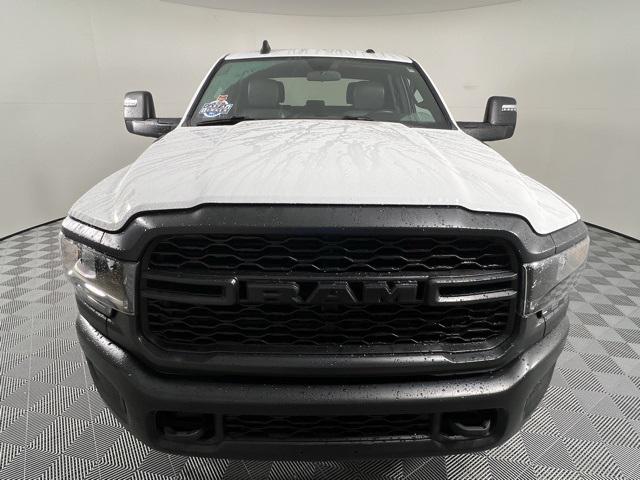 2024 RAM 2500 Tradesman Crew Cab 4x4 8 Box