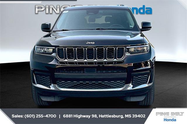 2023 Jeep Grand Cherokee L Laredo 4x2