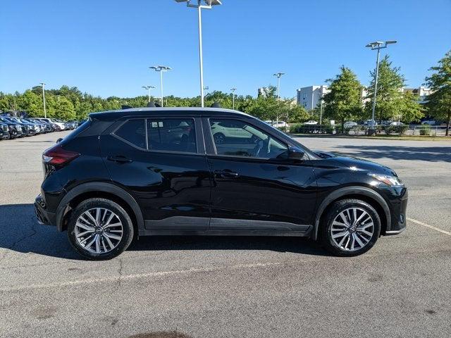 2022 Nissan Kicks SV Xtronic CVT