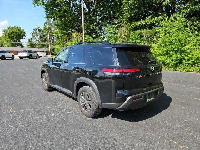 2023 Nissan Pathfinder SV FWD