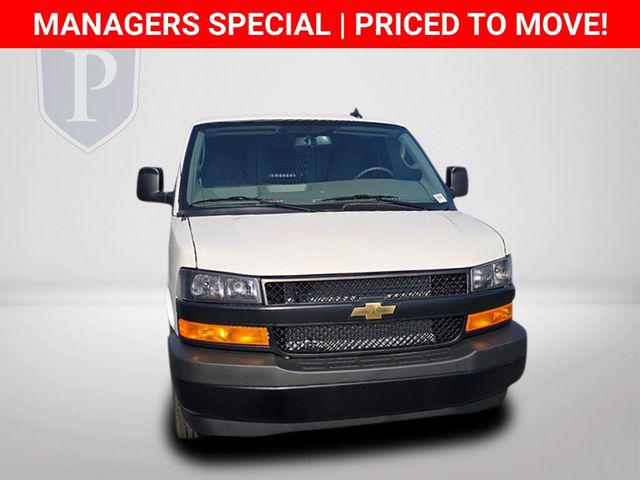 2025 Chevrolet Express Cargo Van RWD 2500 Extended Wheelbase WT