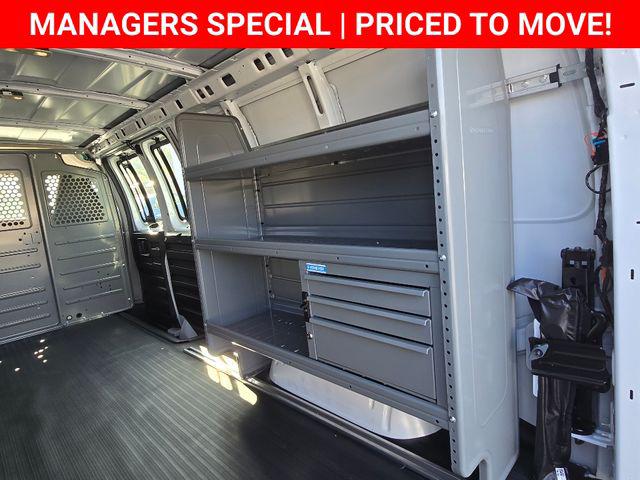 2025 Chevrolet Express Cargo Van RWD 2500 Extended Wheelbase WT