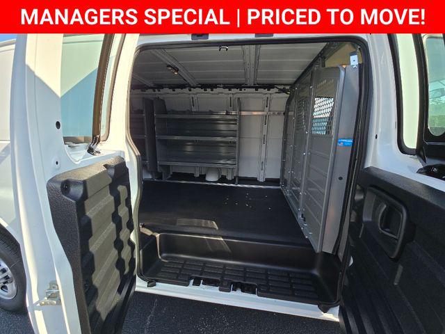 2025 Chevrolet Express Cargo Van RWD 2500 Extended Wheelbase WT