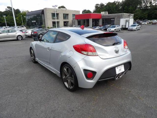 2013 Hyundai Veloster Turbo w/Black