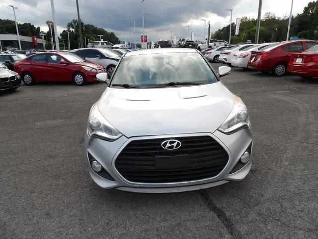 2013 Hyundai Veloster Turbo w/Black