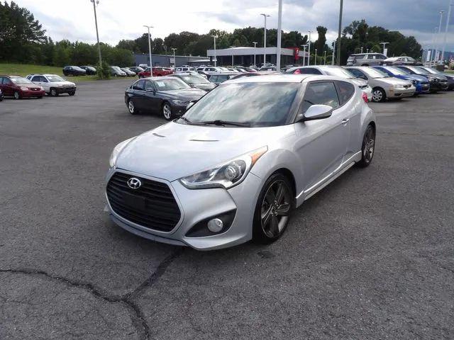 2013 Hyundai Veloster Turbo w/Black