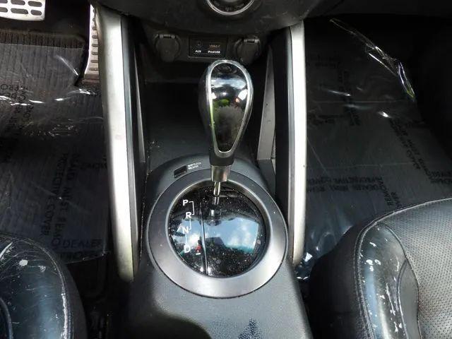 2013 Hyundai Veloster Turbo w/Black