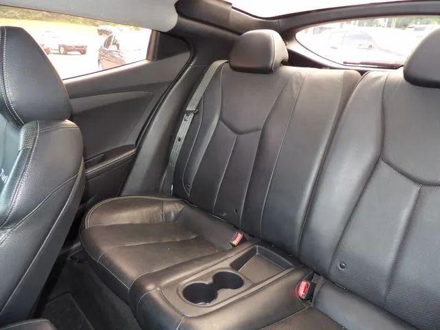 2013 Hyundai Veloster Turbo w/Black
