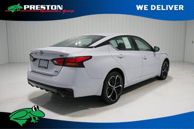 2023 Nissan Altima SR Intelligent AWD