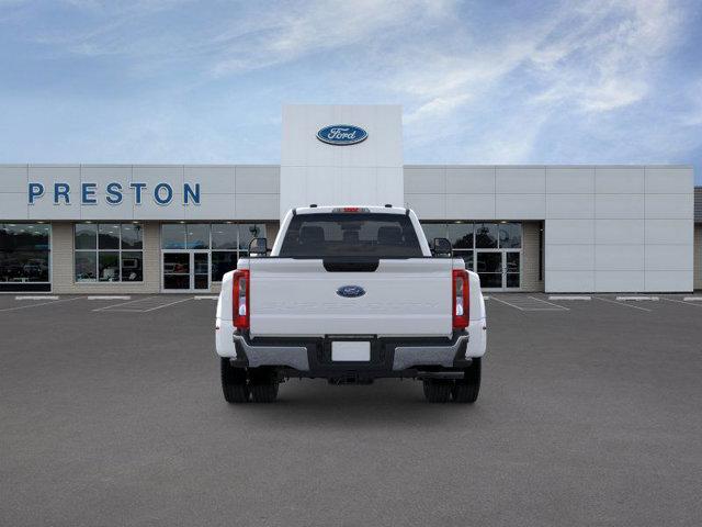2025 Ford F-450 XLT