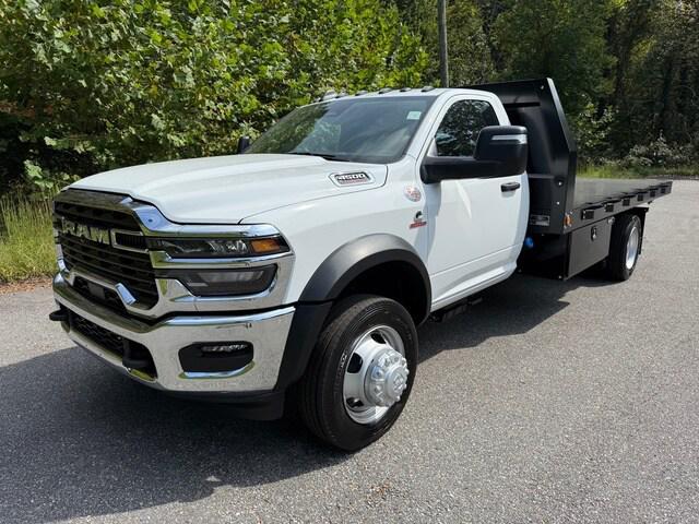 2025 RAM Ram 4500 Chassis Cab RAM 4500 TRADESMAN CHASSIS REGULAR CAB 4X2 108 CA 2025 RAM Ram 4500 Chassis Cab RAM 4500 TRADESMAN CHASSIS REGULAR CAB 4X2 108 CA