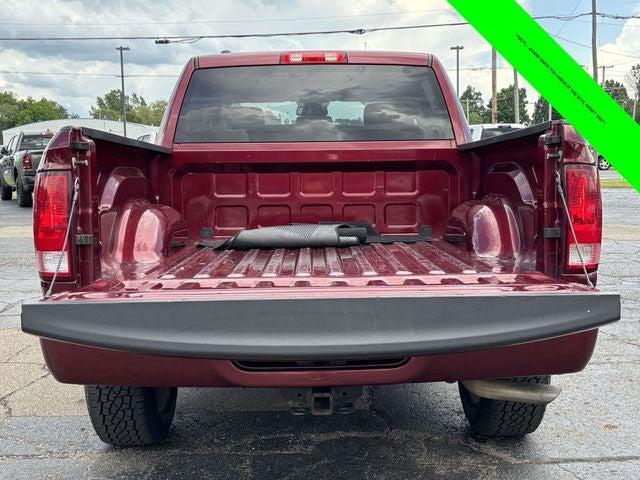 2018 RAM 1500 Express Crew Cab 4x4 57 Box