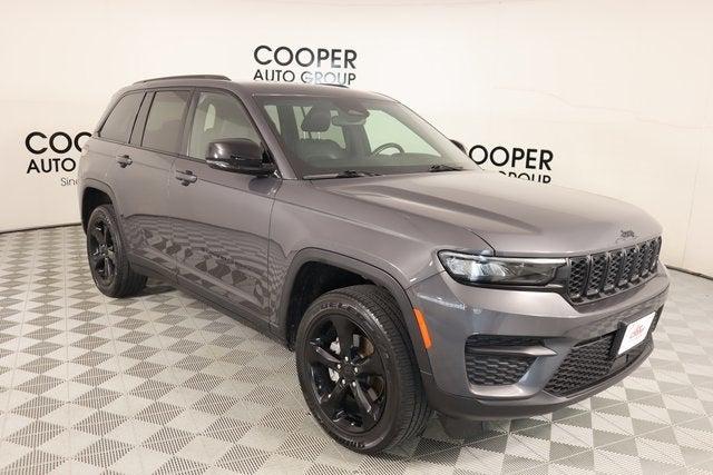 2022 Jeep Grand Cherokee Altitude 4x4