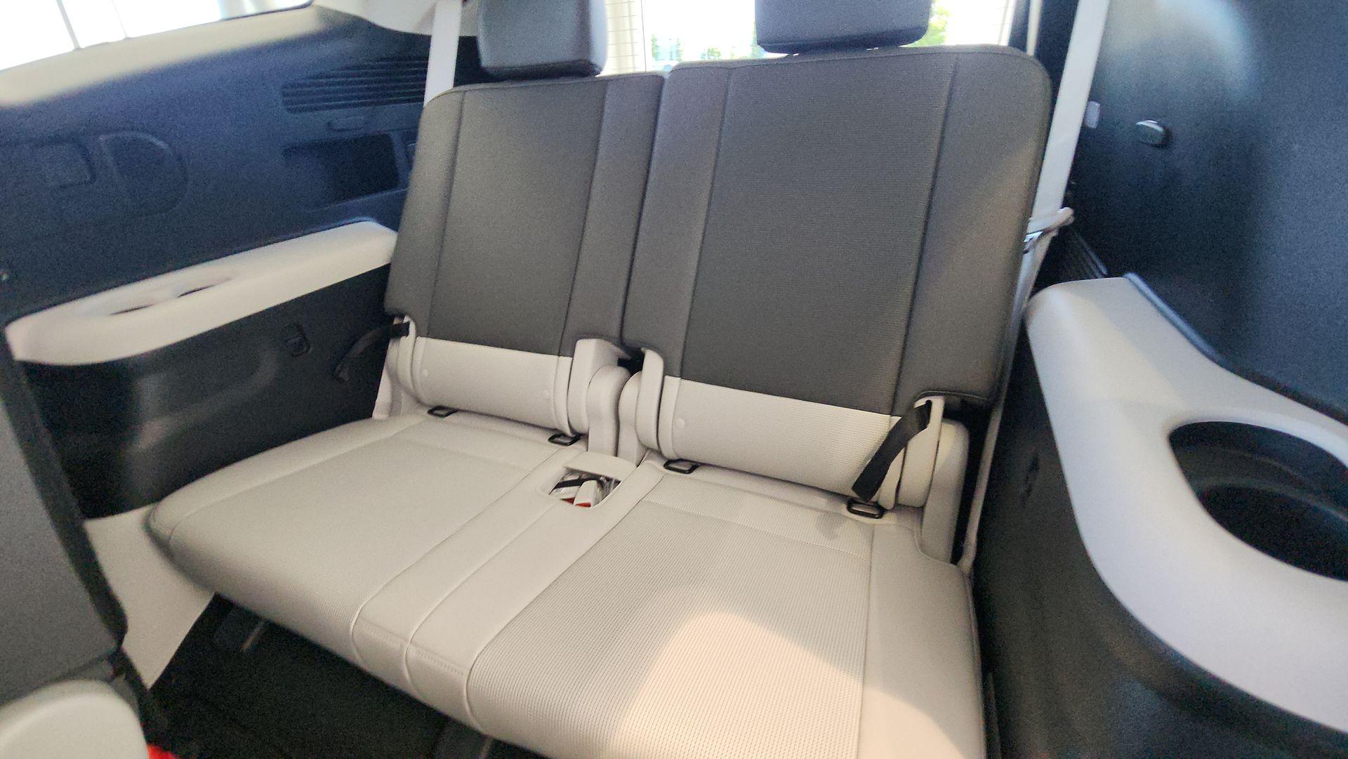 2026 Hyundai IONIQ 9 SEL - Photo 19