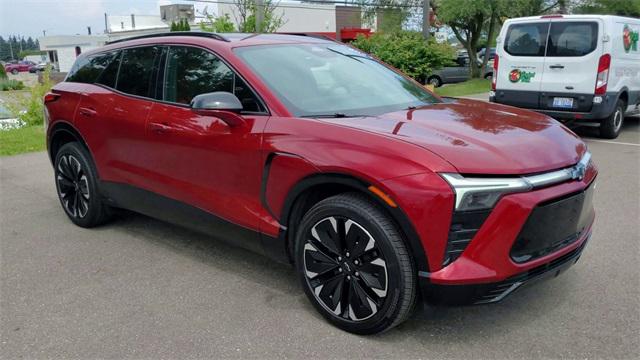 Used 2024 Chevrolet Blazer EV RS with VIN 3GNKDCRJ9RS140412 for sale in Waterford, MI