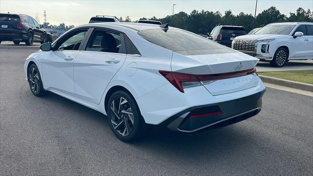 2025 Hyundai Elantra Limited