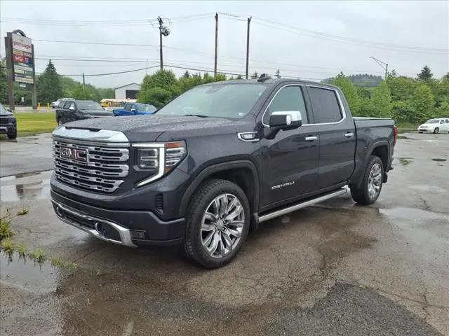 2023 GMC Sierra 1500 4WD Crew Cab Short Box Denali for sale in Aliquippa, PA