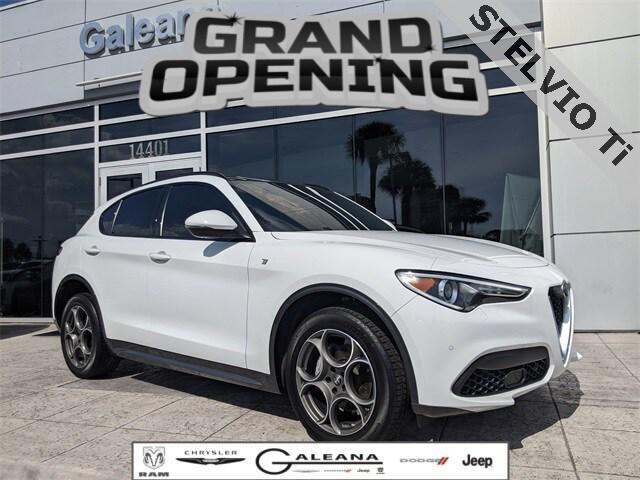 2022 Alfa Romeo Stelvio Ti AWD