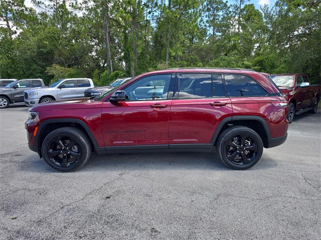 2023 Jeep Grand Cherokee Altitude 4x4