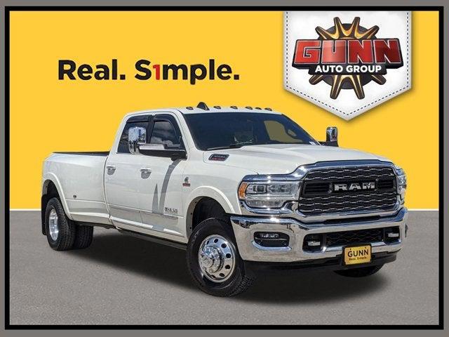 2019 RAM 3500 Limited Crew Cab 4x4 8 Box