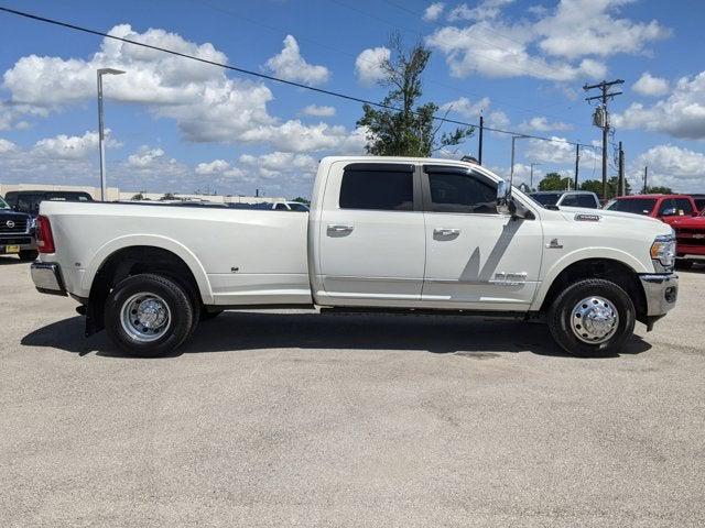 2019 RAM 3500 Limited Crew Cab 4x4 8 Box