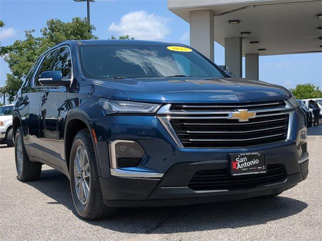 2023 Chevrolet Traverse FWD LT Cloth