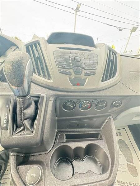 2017 Ford Transit T-250