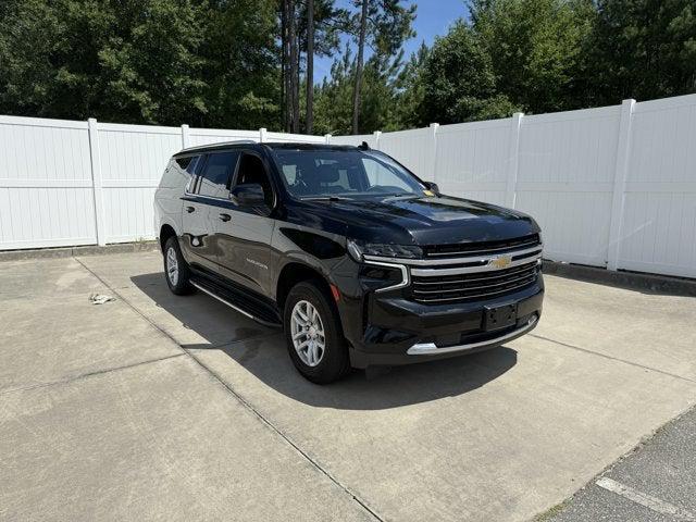 2023 Chevrolet Suburban 2WD LT
